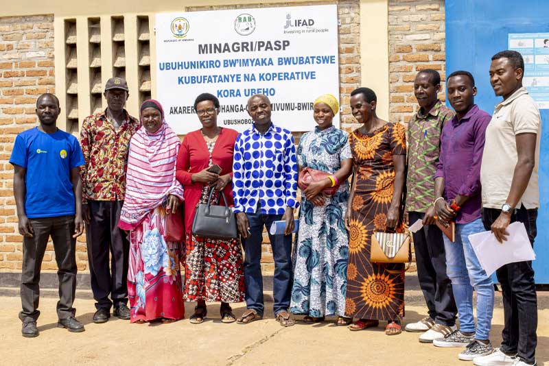 Smallholders group photo