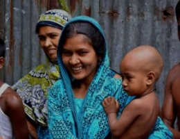 Bangladeshi family