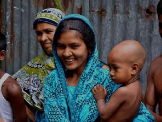 Bangladeshi family